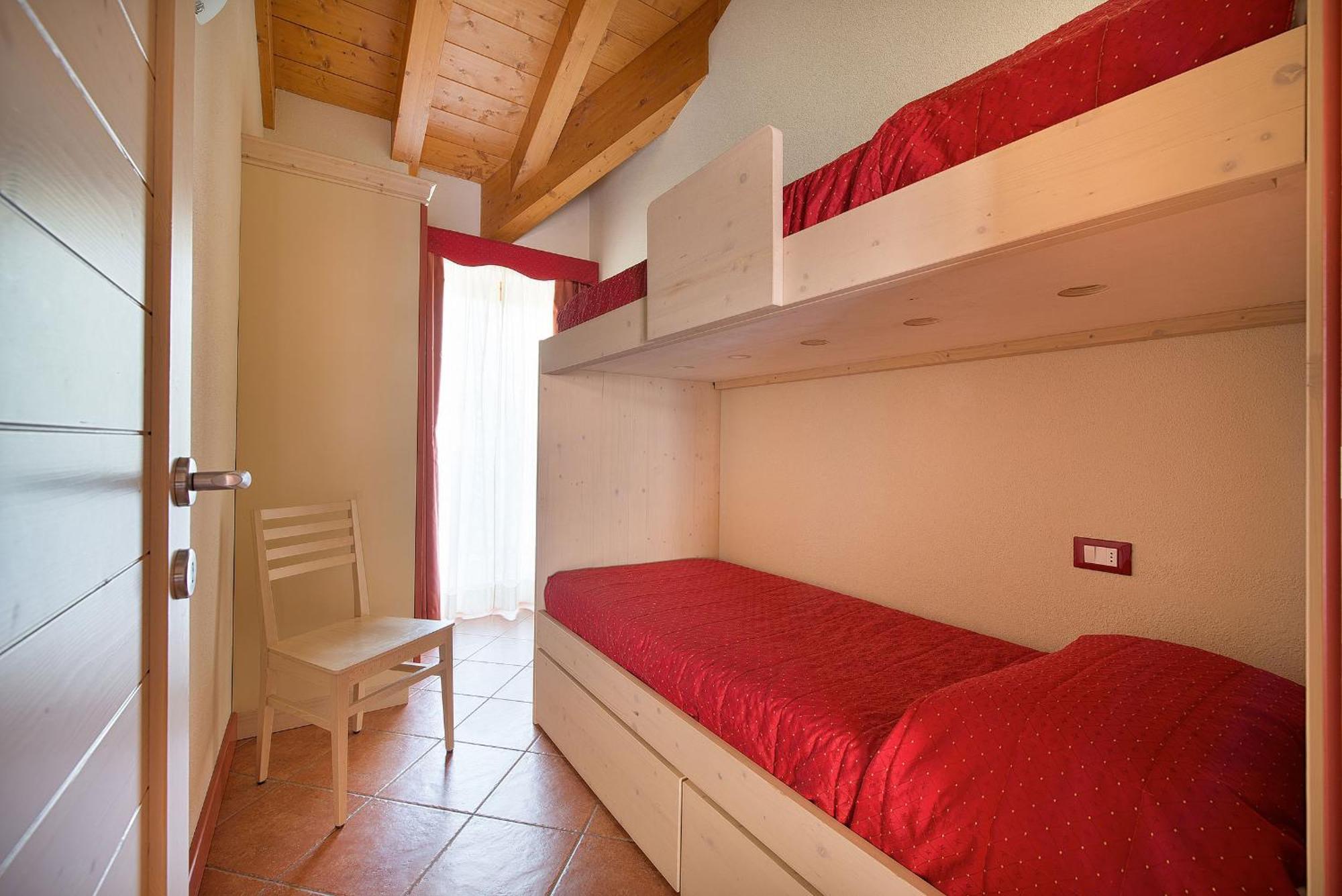 Residence Adamello Resort 폰테디레뇨 객실 사진
